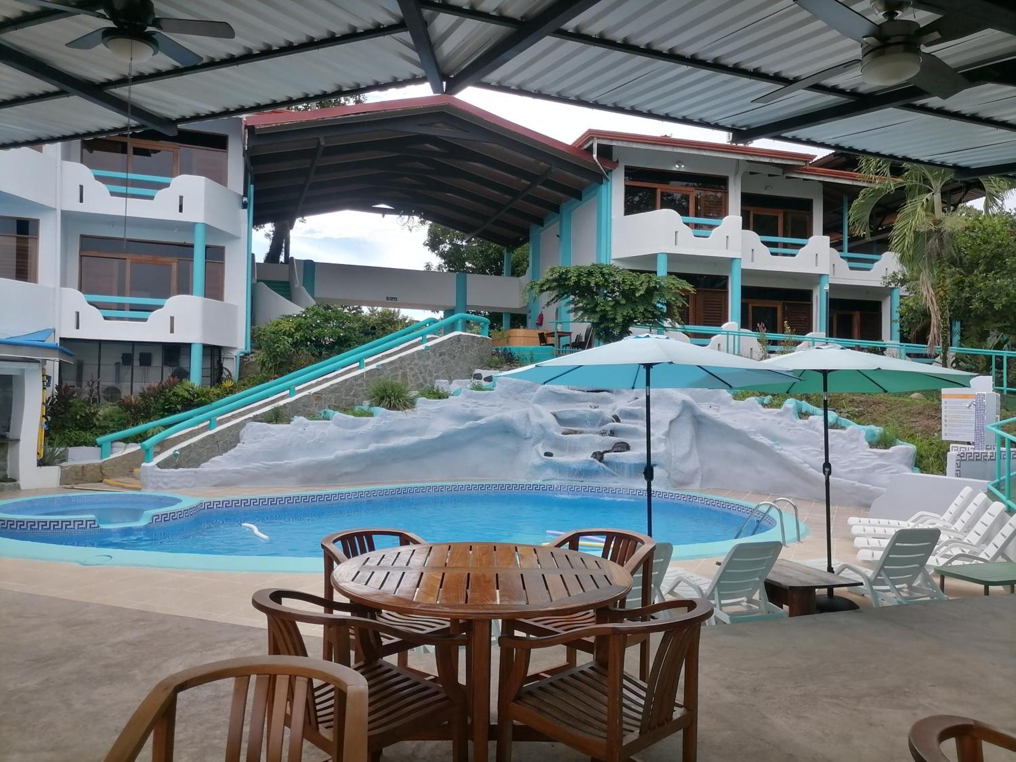 Hotel Planeta Sano Manuel Antonio Εξωτερικό φωτογραφία