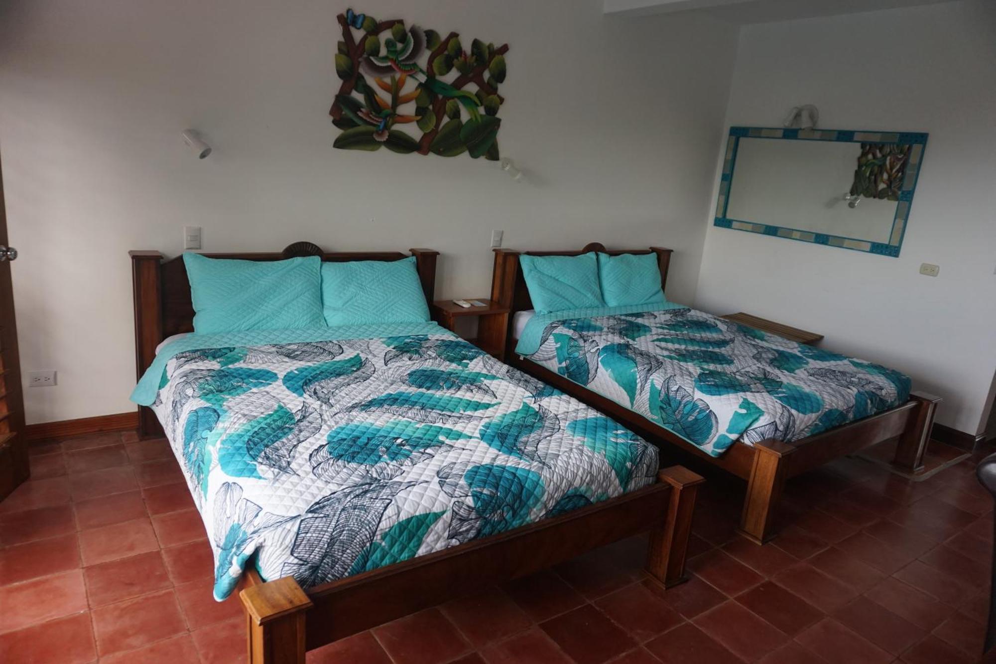 Hotel Planeta Sano Manuel Antonio Εξωτερικό φωτογραφία
