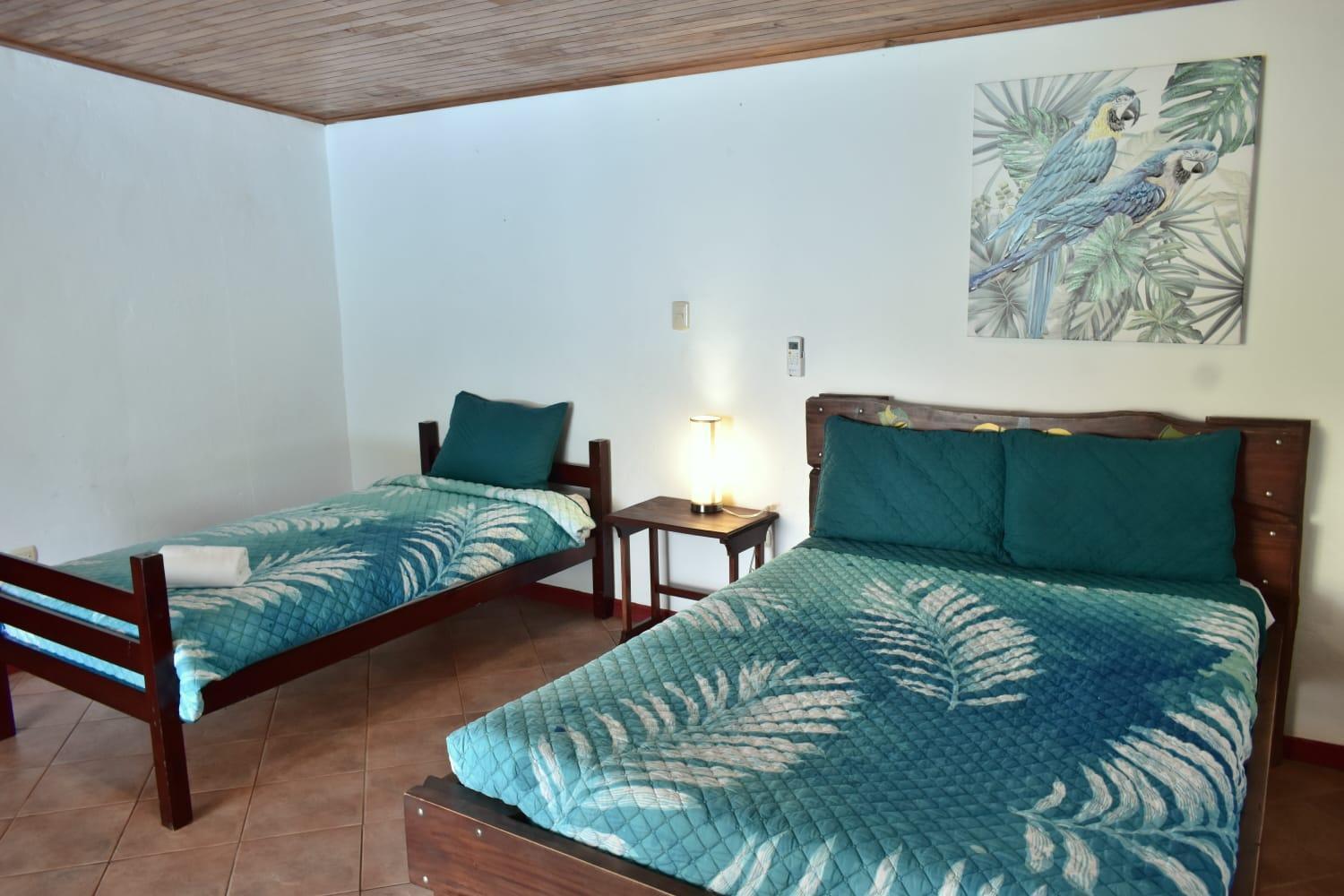 Hotel Planeta Sano Manuel Antonio Εξωτερικό φωτογραφία