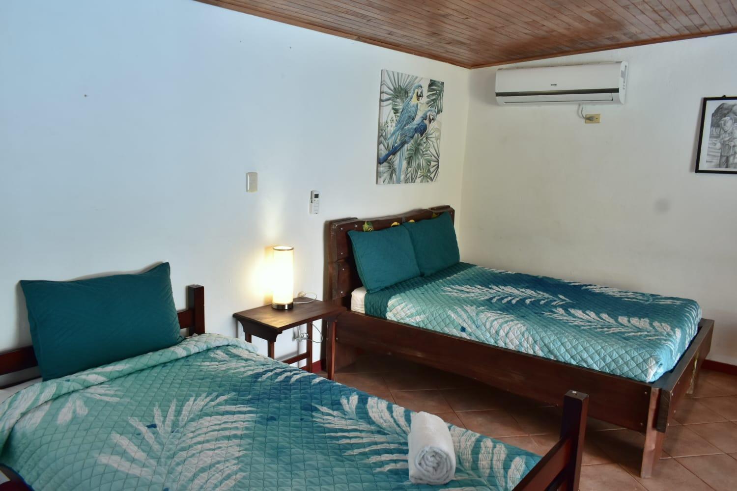 Hotel Planeta Sano Manuel Antonio Εξωτερικό φωτογραφία
