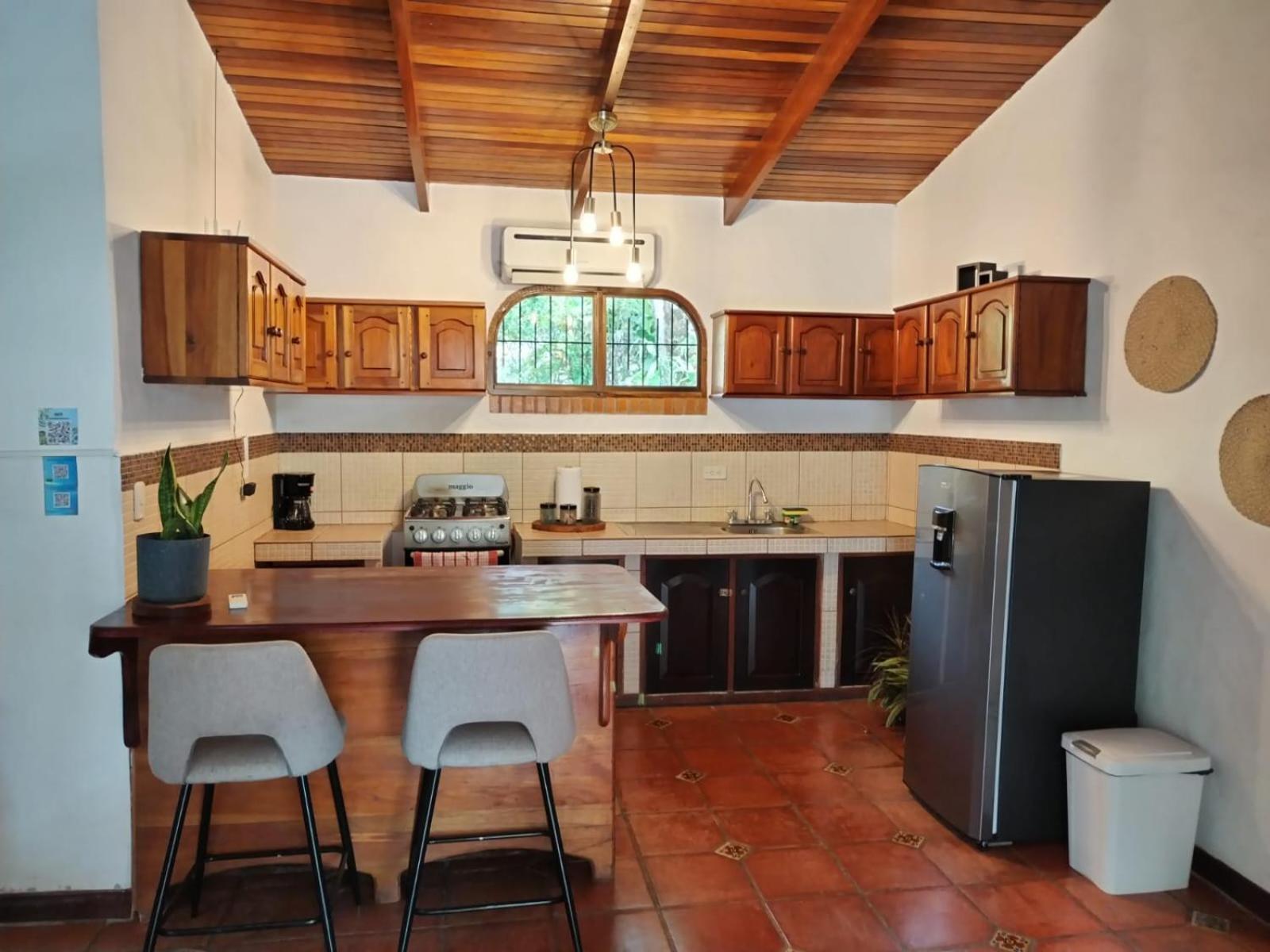 Hotel Planeta Sano Manuel Antonio Εξωτερικό φωτογραφία